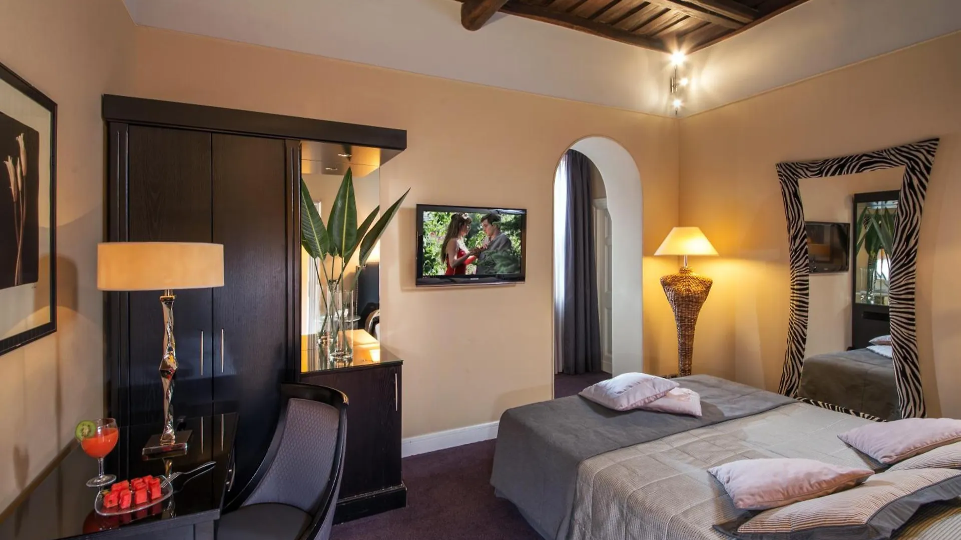The Inn At The Spanish Steps Luxury Collection - Suite Condotti Rome Italy