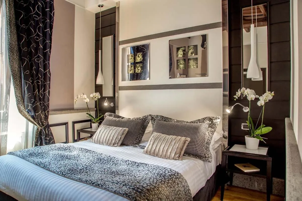 Guest house The Inn At The Spanish Steps Luxury Collection - Suite Condotti Rome Italy