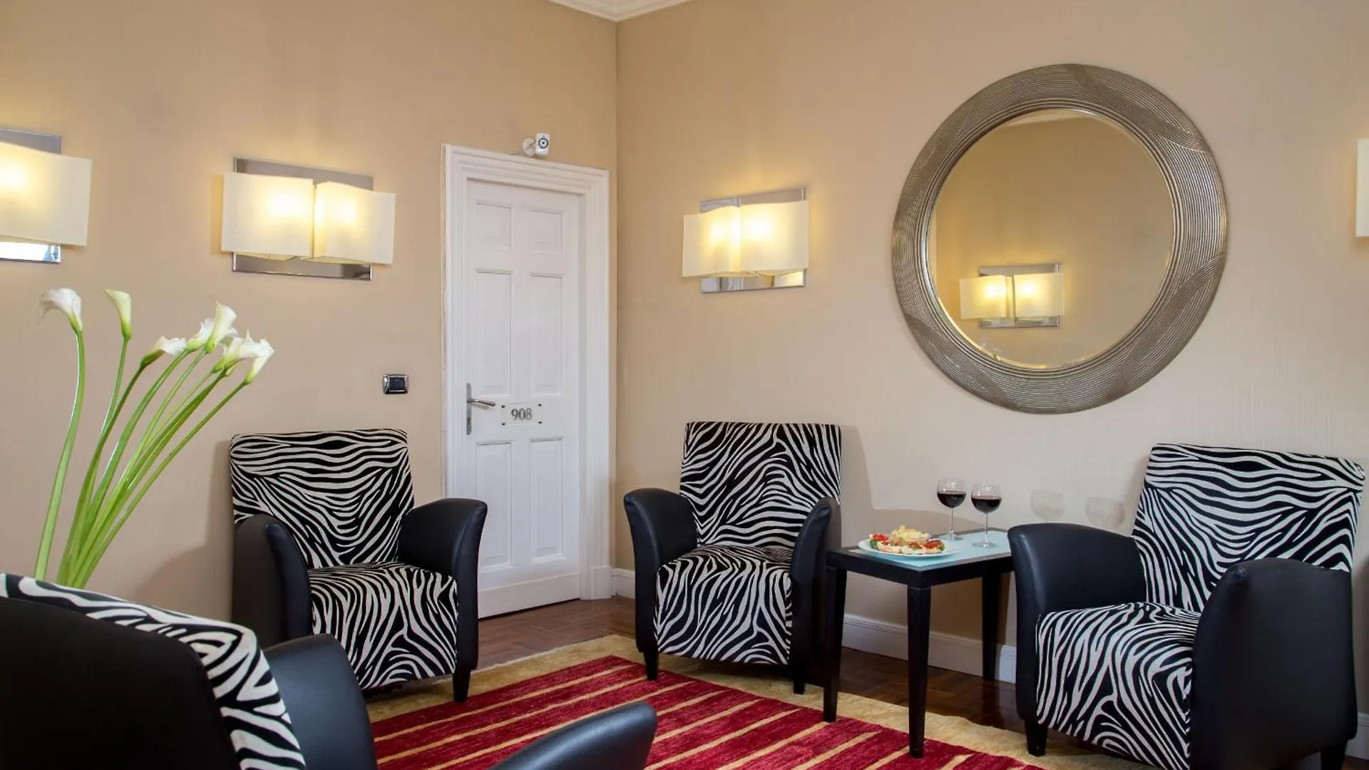 The Inn At The Spanish Steps Luxury Collection - Suite Condotti Rome 0*,  Italy